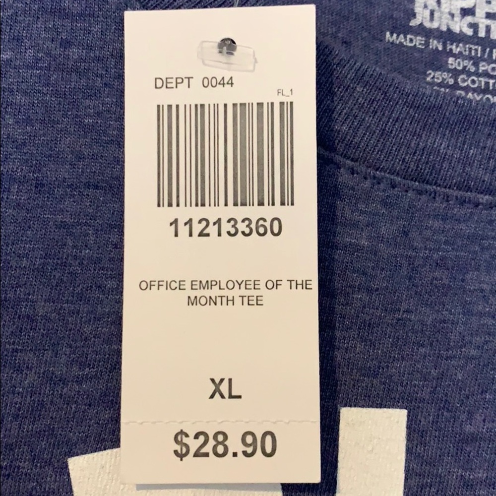 NWT The Office Employee of the Month T-shirt XL - Picture 3 of 6